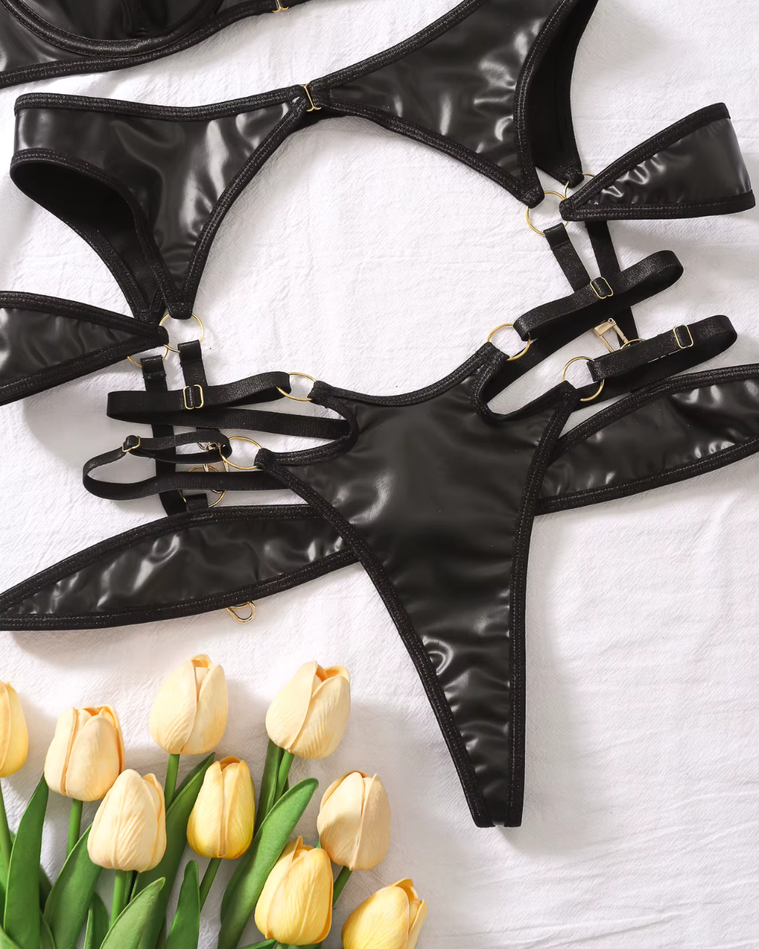 Black Seductive Gleam